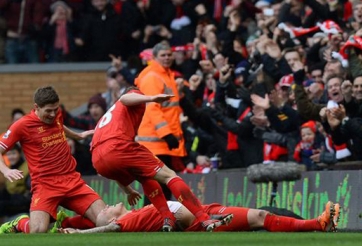 Gerrard xát muối vào nỗi đau của Arsenal